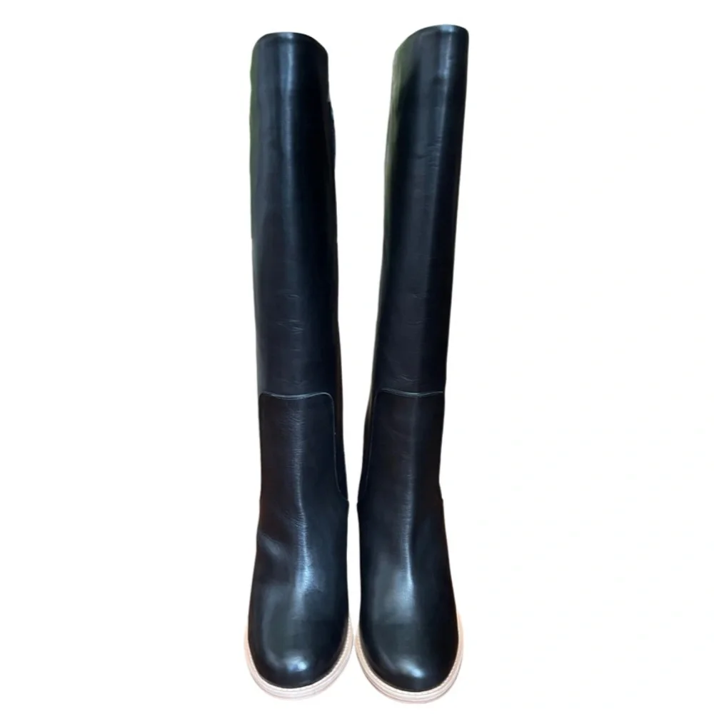Bill Blass Tall Black Leather Boots - Size 7.5